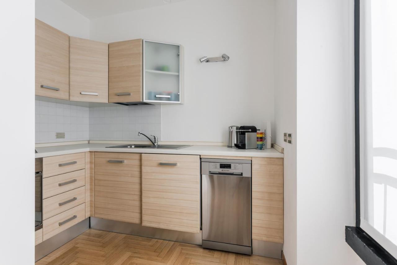 Living Brera, A Unique Experience - Vicolo Fiori Apartman Milánó Kültér fotó